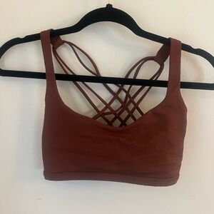 Lululemon Free to Be Wild bra. Size 6. In great condition!